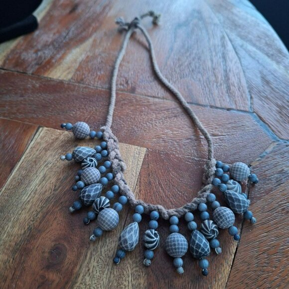 Braided Fringe Necklace‎ Gray Plastic 20 Inch Adjustable Boho Dangle - Picture 4 of 7